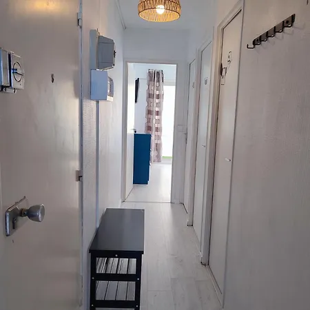 Vue Sur & Le Port De كورسول-سور-مار