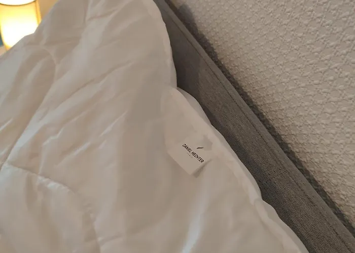 Vue Sur & Le Port De Courseulles-sur-Mer